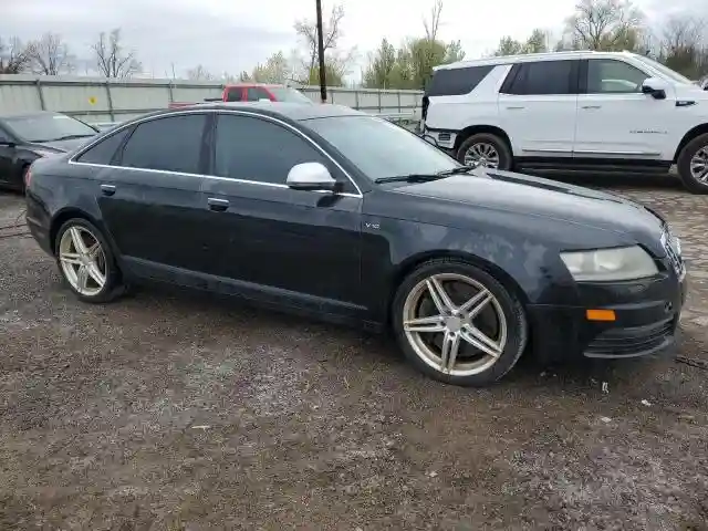 WAUBNAFB5AN061709 2010 AUDI S6/RS6-3