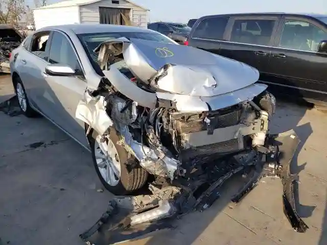 1G1ZD5ST1JF255859 2018 CHEVROLET MALIBU-0