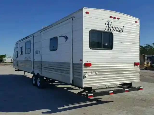 1SE200R25DF000244 2013 LAYT NOMAD-2