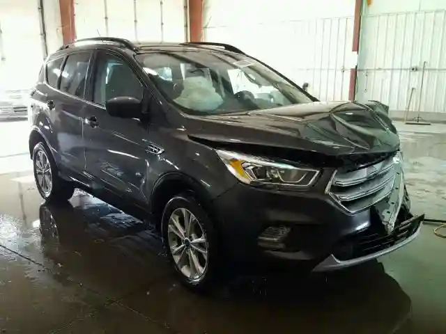 1FMCU9GD1HUE72707 2017 FORD ESCAPE SE-0