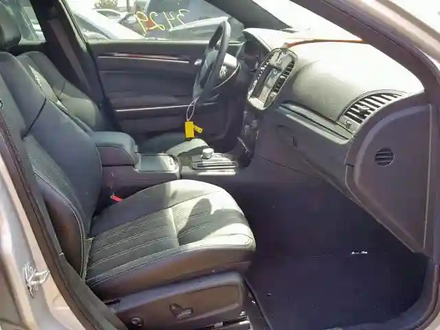 2C3CCABG5KH577792 2019 CHRYSLER 300 S-4