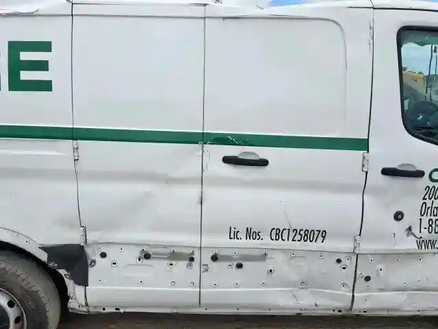1FTYE1ZM0GKA81046 2016 FORD TRANSIT T-150-5