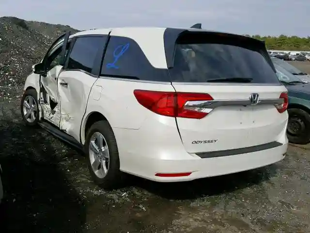 5FNRL6H73JB085910 2018 HONDA ODYSSEY EXL-2