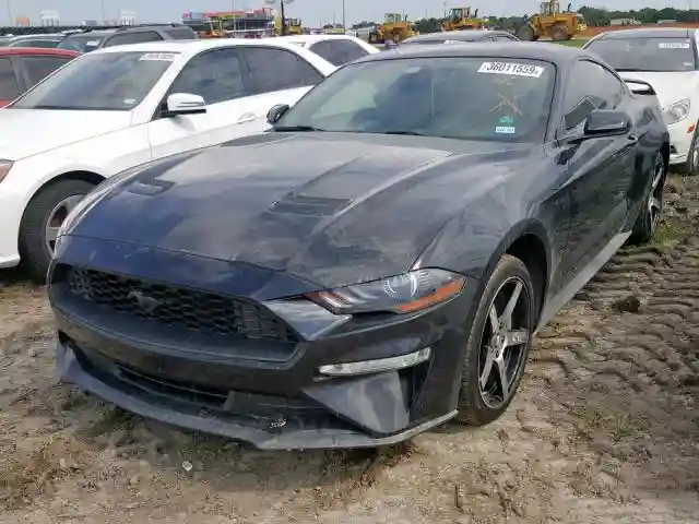 1FA6P8TH8J5175693 2018 FORD MUSTANG-1