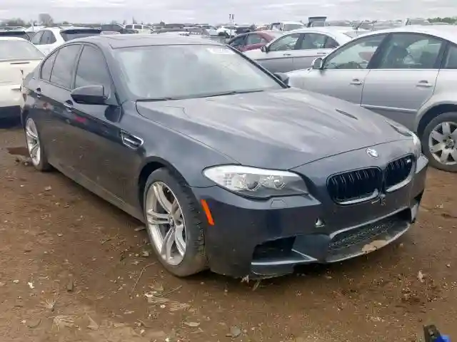 WBSFV9C51DD096459 2013 BMW M5-0