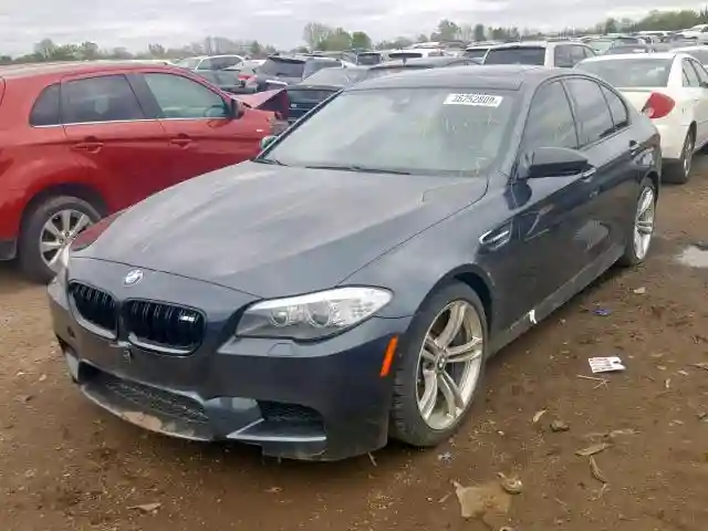 WBSFV9C51DD096459 2013 BMW M5-1