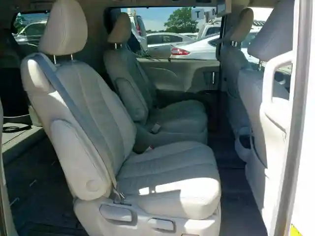 5TDDK3DC0ES092278 2014 TOYOTA SIENNA XLE-5
