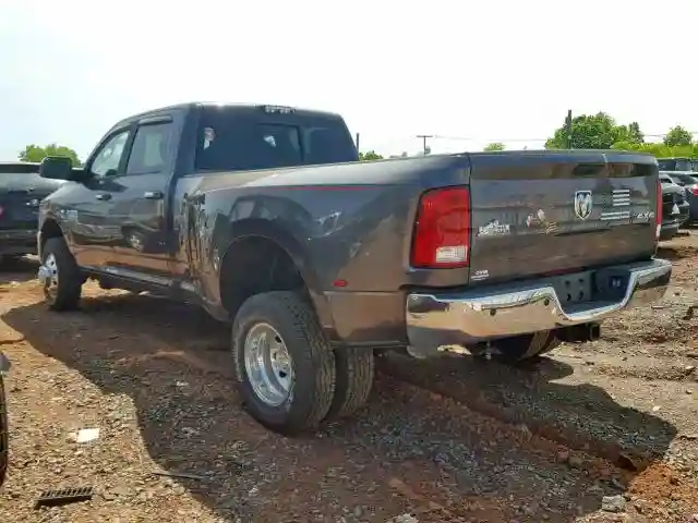 3C63RRHLXHG690490 2017 RAM 3500 SLT-2