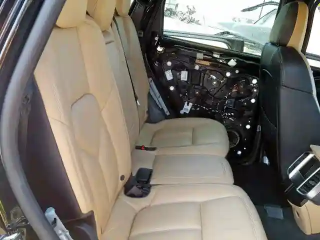 WP1AE2A22HLA73378 2017 PORSCHE CAYENNE SE HYBRID-5