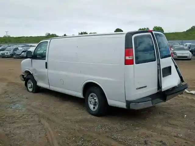 1GCWGAFF5H1103265 2017 CHEVROLET EXPRESS G2500-2
