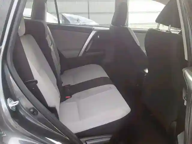 JTMRJREV0JD156370 2018 TOYOTA RAV4 HV LE-5