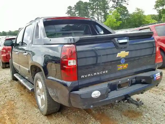 3GNTKGE76DG221598 2013 CHEVROLET AVALANCHE LTZ-2