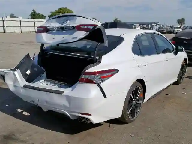 4T1B61HK9KU716535 2019 TOYOTA CAMRY XSE-3
