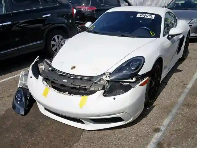 WP0AA2A8XJK260669 2018 PORSCHE CAYMAN-1