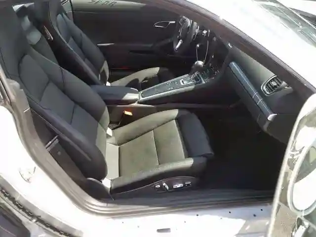 WP0AA2A8XJK260669 2018 PORSCHE CAYMAN-4