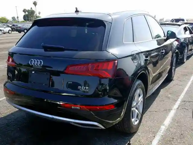 WA1ANAFY1J2128174 2018 AUDI Q5 PREMIUM-3