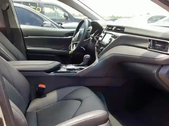 4T1B61HK4JU133286 2018 TOYOTA CAMRY XSE-4