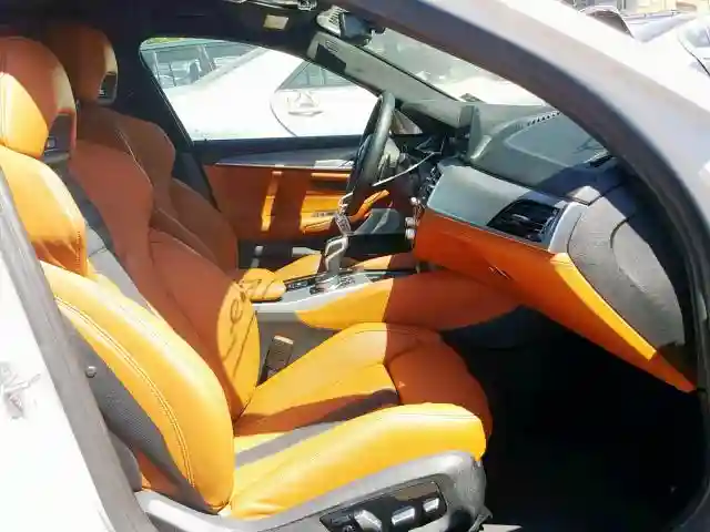 WBSJF0C51JB282643 2018 BMW M5-4