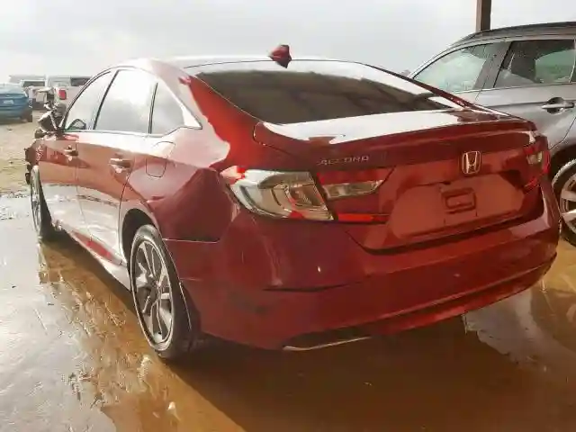 1HGCV1F13JA132820 2018 HONDA ACCORD LX-2