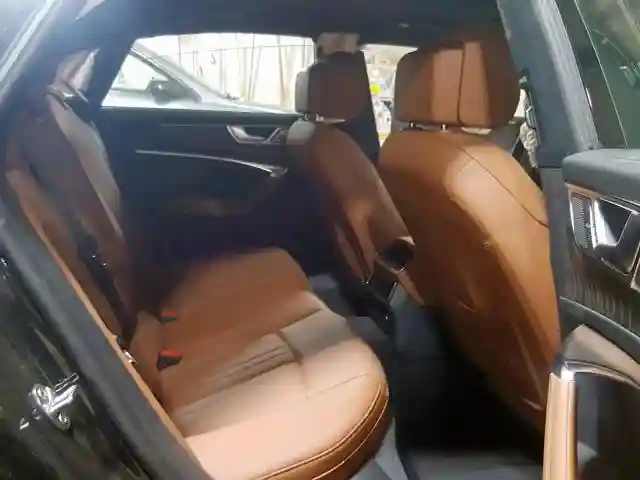 WAUV2AF22KN080208 2019 AUDI A7 PRESTIGE S-LINE-5