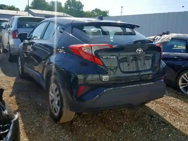 NMTKHMBX5KR068358 2019 TOYOTA C-HR XLE-2