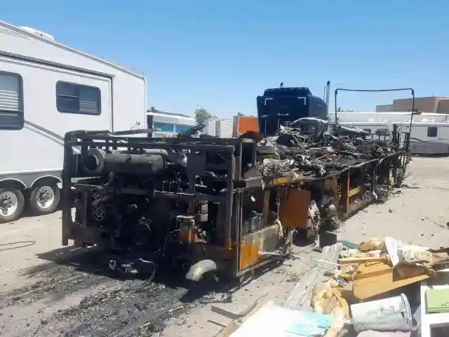 4UZFCTFGXJCKC1023 2018 FREIGHTLINER CHASSIS XC-3