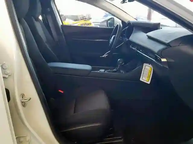 JM1BPABL7K1108890 2019 MAZDA 3-4