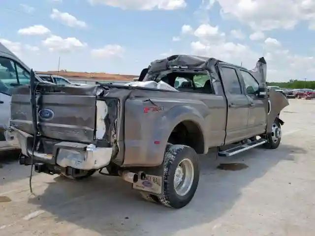1FT8W3DT2JEC18629 2018 FORD F350 SUPER DUTY-3