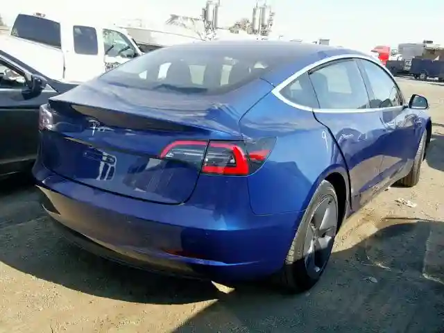 5YJ3E1EA2KF326179 2019 TESLA MODEL 3-3