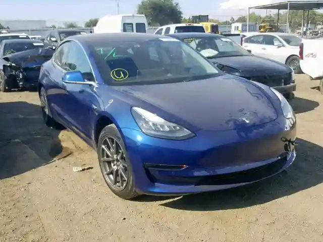 5YJ3E1EA2KF326179 2019 TESLA MODEL 3-0