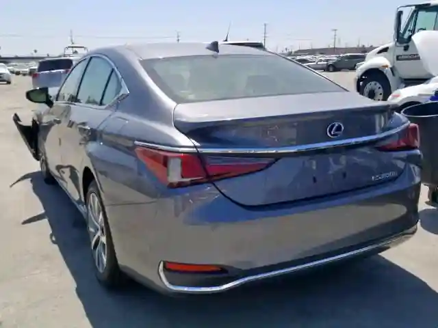 JTHB21B19K2024169 2019 LEXUS ES 300H-2
