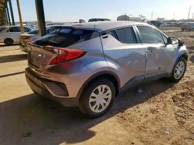JTNKHMBX8K1039463 2019 TOYOTA C-HR XLE-3