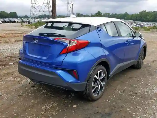 NMTKHMBX9KR084143 2019 TOYOTA C-HR XLE-3