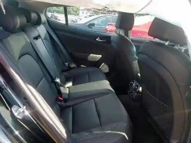 KNAE15LAXJ6036407 2018 KIA STINGER-5