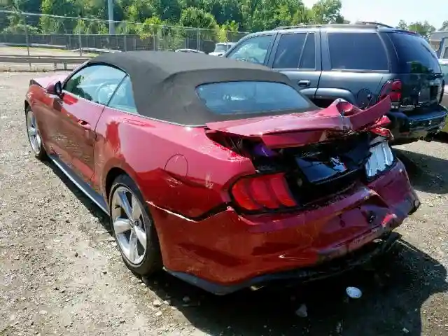 1FATP8UH0J5128207 2018 FORD MUSTANG-2
