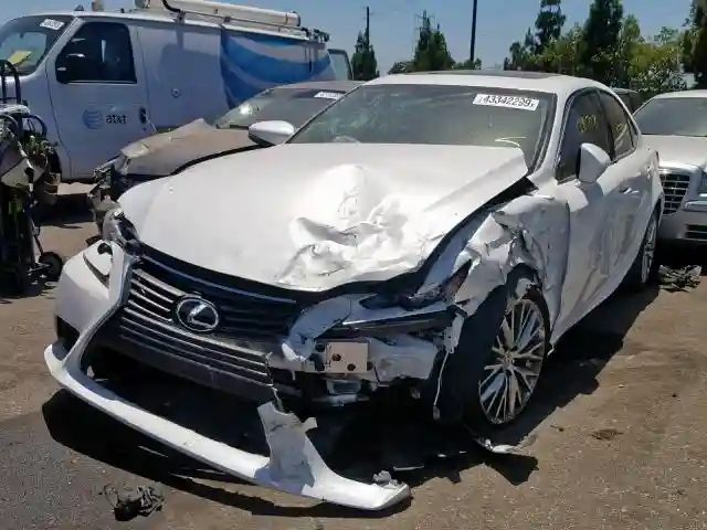 JTHBA1D23G5038471 2016 LEXUS IS 200T-1