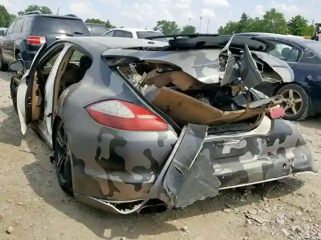 WP0AC2A77BL090476 2011 PORSCHE PANAMERA TURBO-2