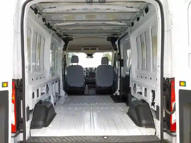 1FTYR2CM2HKB03441 2017 FORD TRANSIT T-250-5
