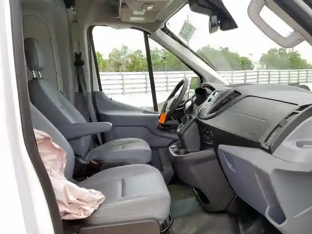 1FTYR2CM2HKB03441 2017 FORD TRANSIT T-250-4