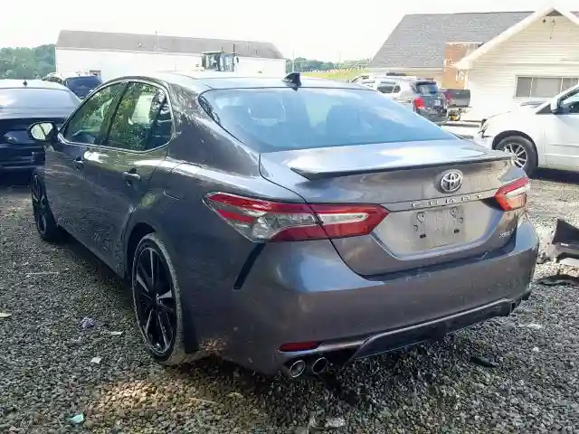 4T1B61HK5KU730934 2019 TOYOTA CAMRY XSE-2