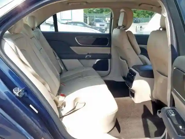 1LN6L9VK7H5603747 2017 LINCOLN CONTINENTAL PREMIERE-5