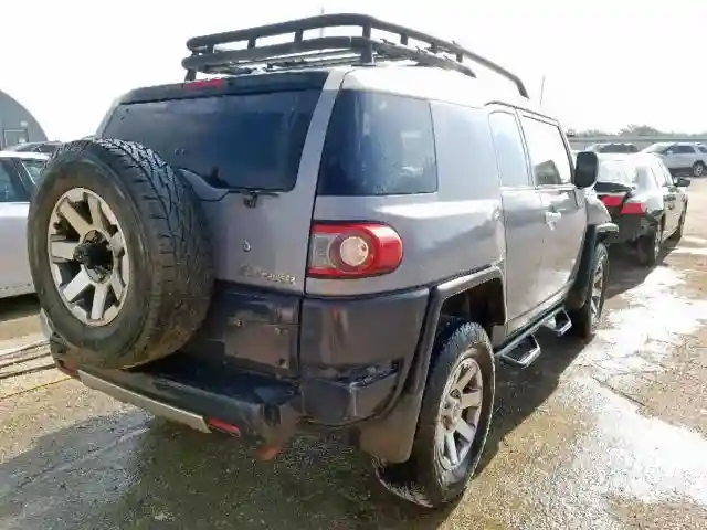 JTEBU4BF8EK201934 2014 TOYOTA FJ CRUISER-3