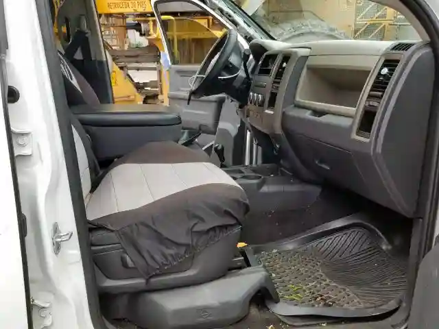 3C6UD5CL2CG123654 2012 DODGE RAM 2500 ST-4