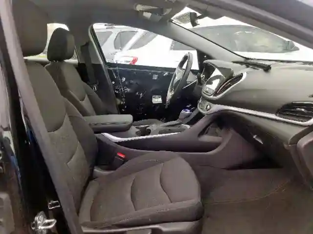 1G1RA6S52JU140604 2018 CHEVROLET VOLT LT-4