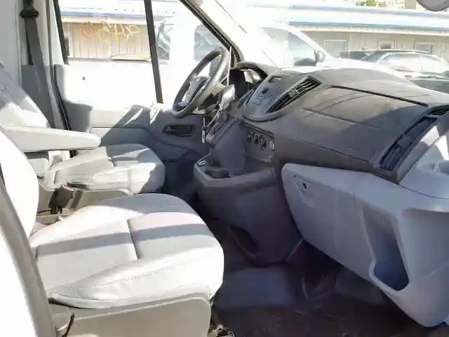 1FTYR2CM1KKA08666 2018 FORD TRANSIT T-250-4