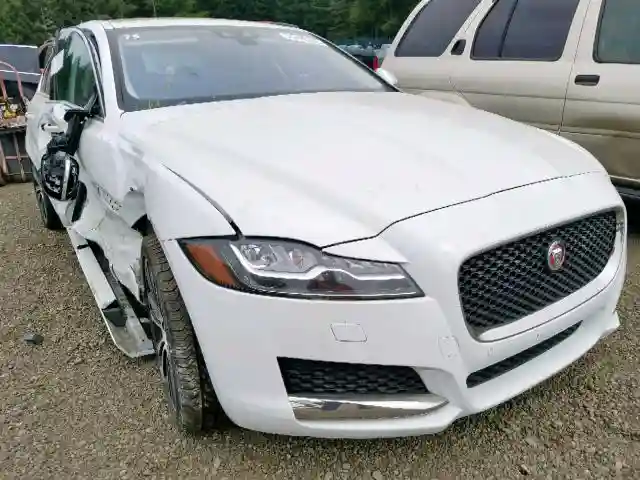 SAJBE4BV8HCY45958 2017 JAGUAR XF PRESTIGE-0