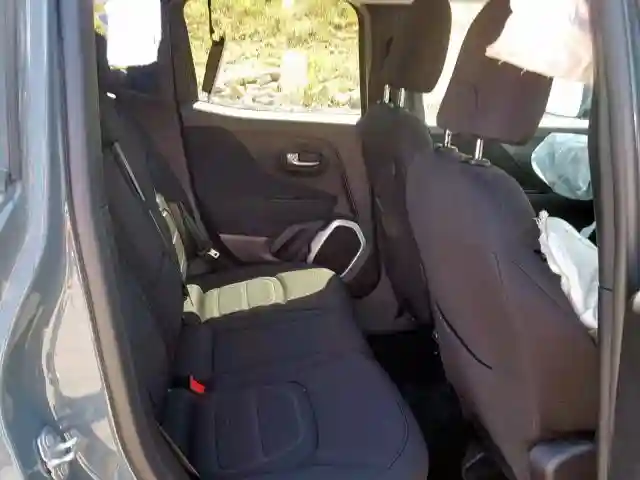 ZACCJBBB5JPH51952 2018 JEEP RENEGADE LATITUDE-5