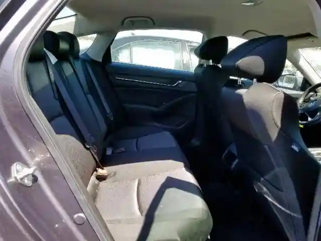 1HGCV1F18KA005921 2019 HONDA ACCORD LX-5