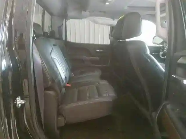 3GTU2PEC9HG104193 2017 GMC SIERRA K1500 DENALI-5