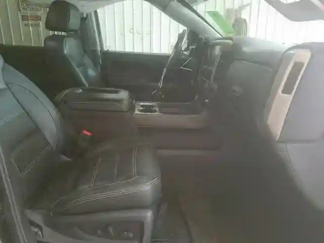 3GTU2PEC9HG104193 2017 GMC SIERRA K1500 DENALI-4